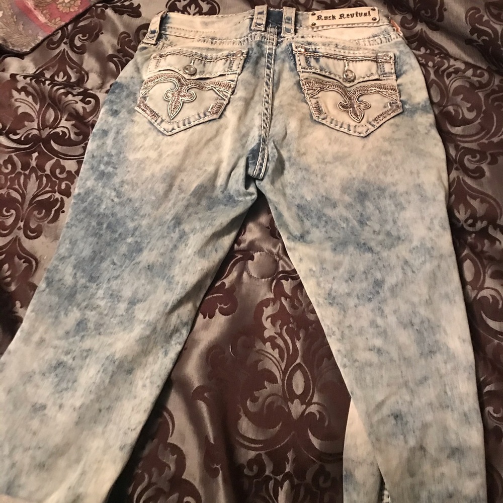Capris